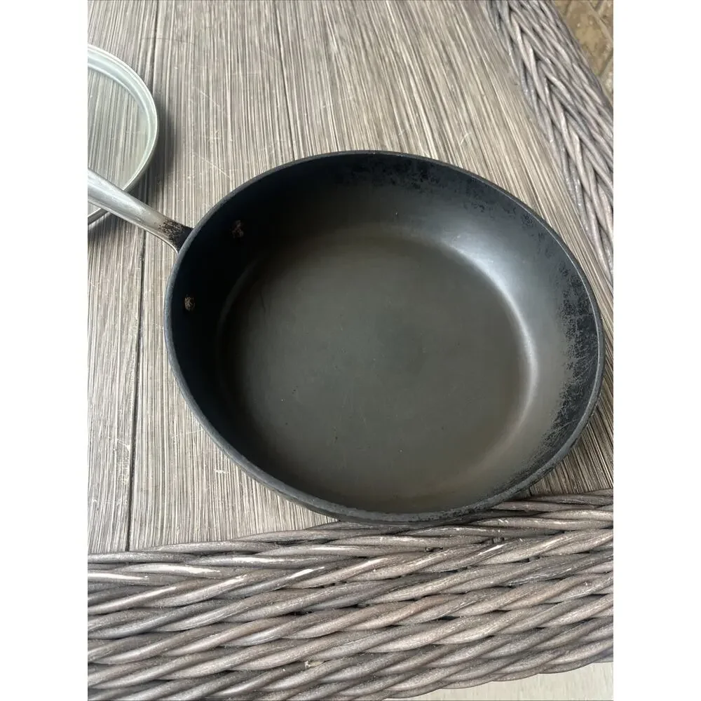 All-Clad HA1 Hard Anodized Nonstick 8 Inch Fry Pan Skillet Black. Viking Lid